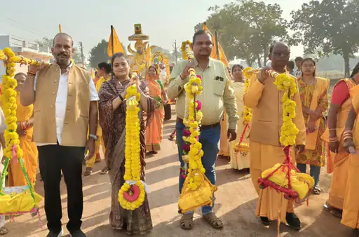 📰 बेमेतरा: सिलघट (भिंभौरी) में 108 कुण्डीय गायत्री महायज्ञ का भव्य शुभारंभ