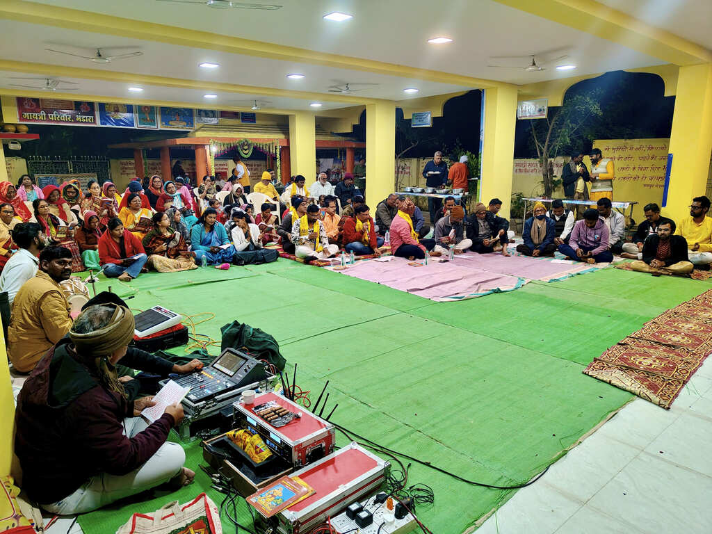 🌸 भक्ति और आनंद की वर्षा: गायत्री शक्तिपीठ, समता नगर, भंडारा में दिव्य सुंदरकांड 🎶