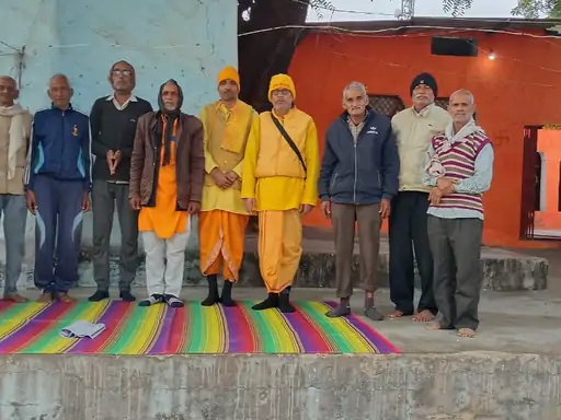 🚩 झांसी: ढोड़ा में सजेगा 9 कुंडीय गायत्री यज्ञ का दरबार; शताब्दी वर्ष मनाने के लिए जुटे कई शाखाओं के प्रतिनिधि